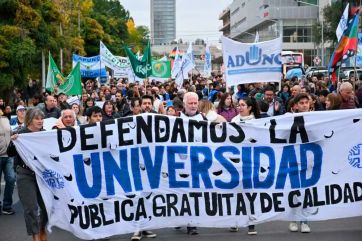 Marcha Federal Universitaria: el 85% de la gente está a favor de las universidades públicas