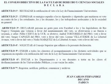 En la UNCo declararon personas no gratas a los diputados del sur que apoyaron el veto