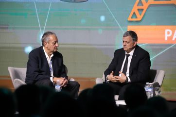 La política y la industria inauguraron la AOG con importantes anuncios