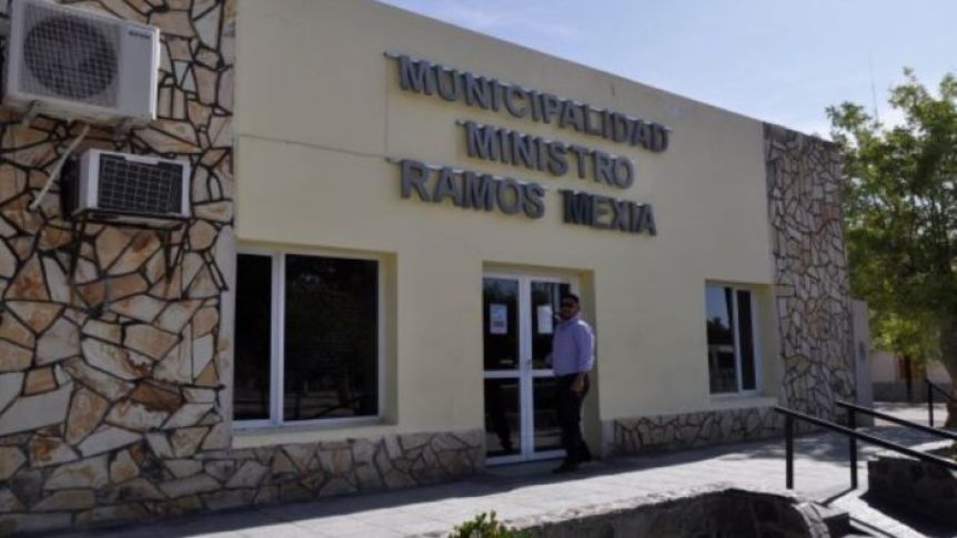 Ramos Mexía postergó la elección de convencionales para reformar la Carta Orgánica