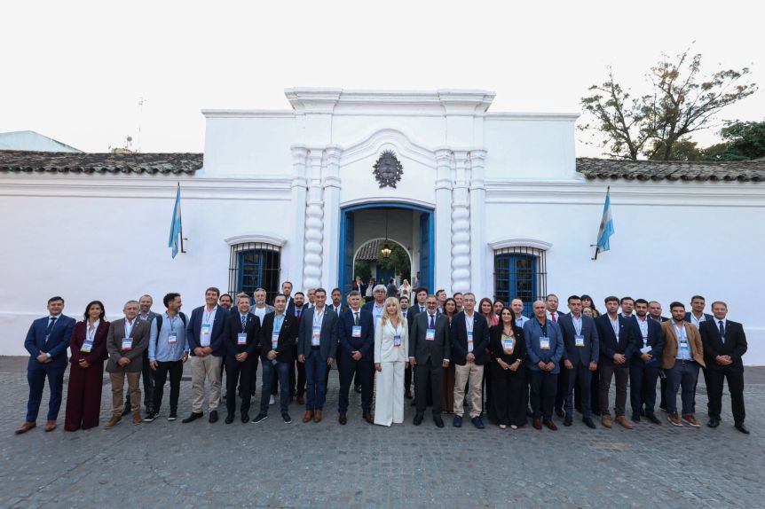 Con patagónicos entre sus filas, intendentes le dan batalla al Gobierno nacional