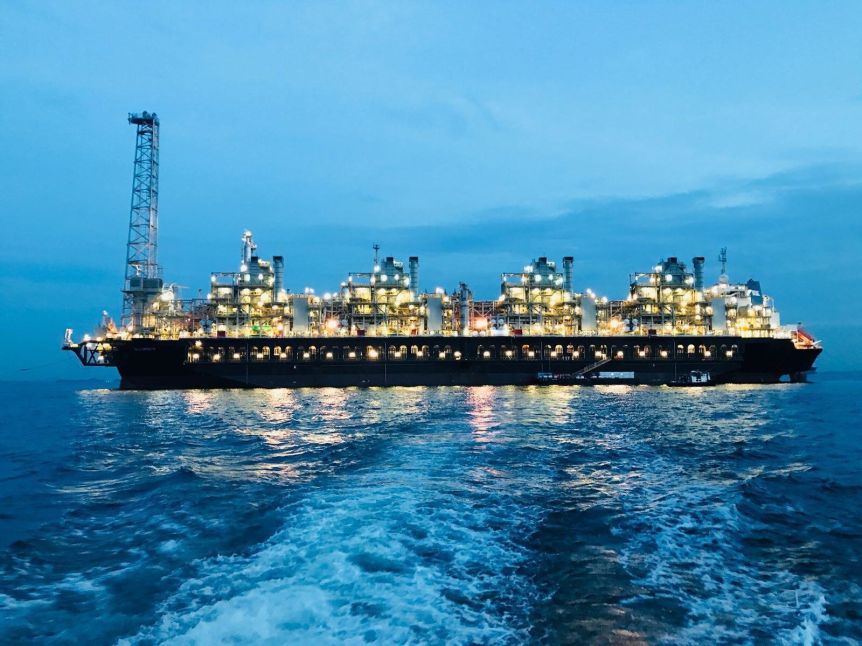 YPF ratificó contratos de 20 años para exportar GNL desde el Golfo San Matías