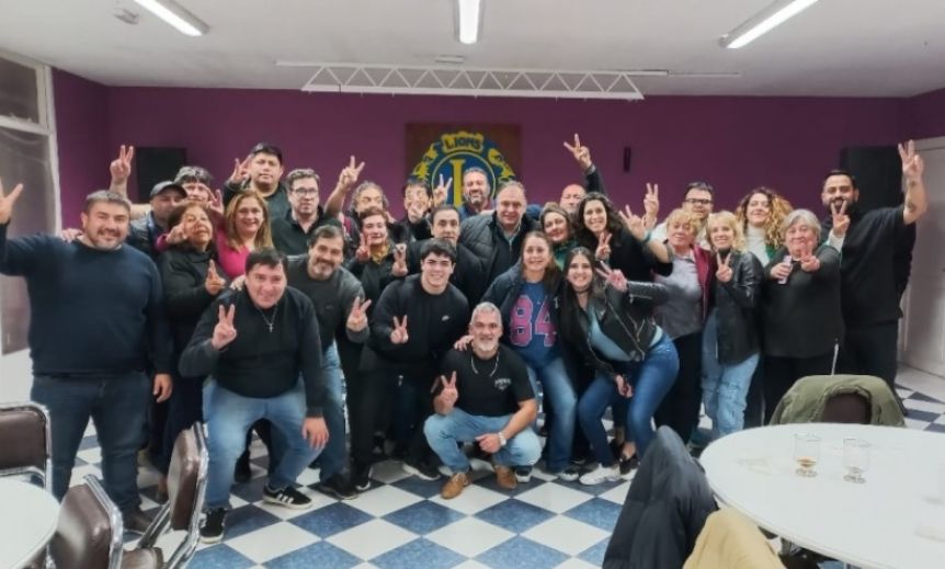 Pensando en octubre, el Congreso del PJ de Santa Cruz dejó signos de unidad