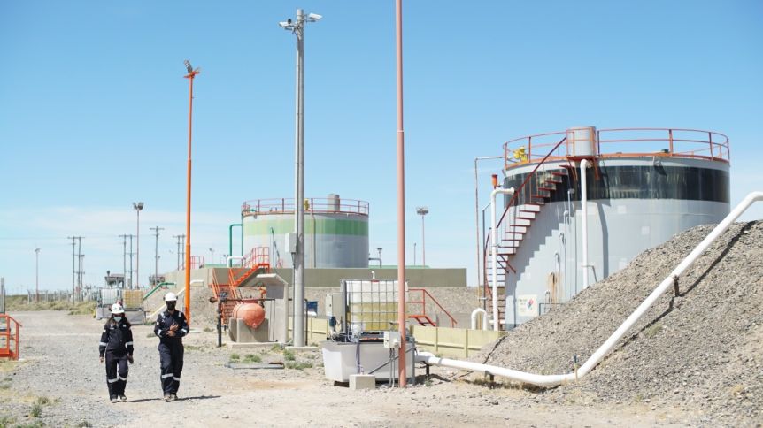 Río Negro oficializó la prórroga de la concesión del área Agua Salada por diez años