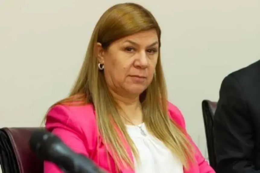 Se complica la causa contra Gloria Ruiz que confirmó un nuevo cambio de abogado