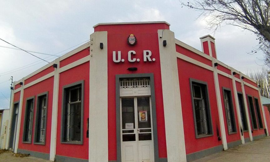 Con la mira en octubre: convencionales de la UCR piden pista para definir alianzas