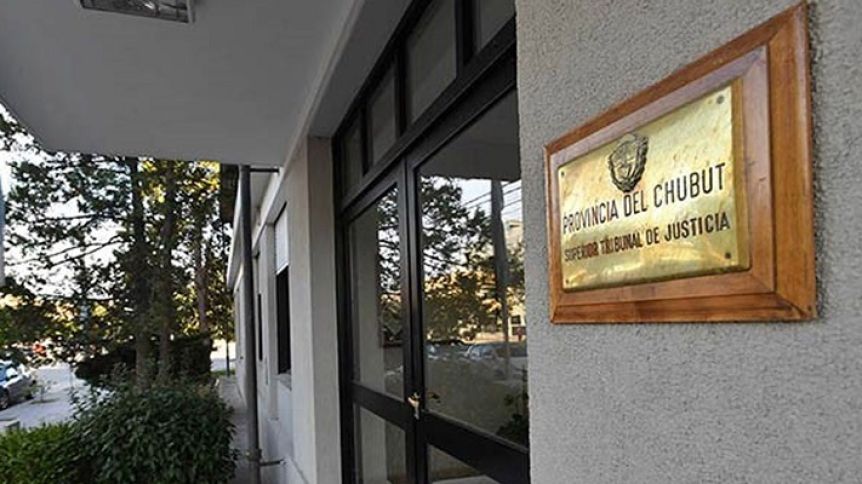 Escándalo en el STJ por la decisión de aumentar los gastos de investidura