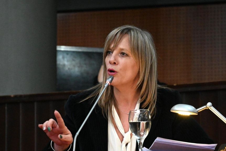 Cerca del PJ, Vanesa Abril asumió la conducción del Frente Renovador en Chubut