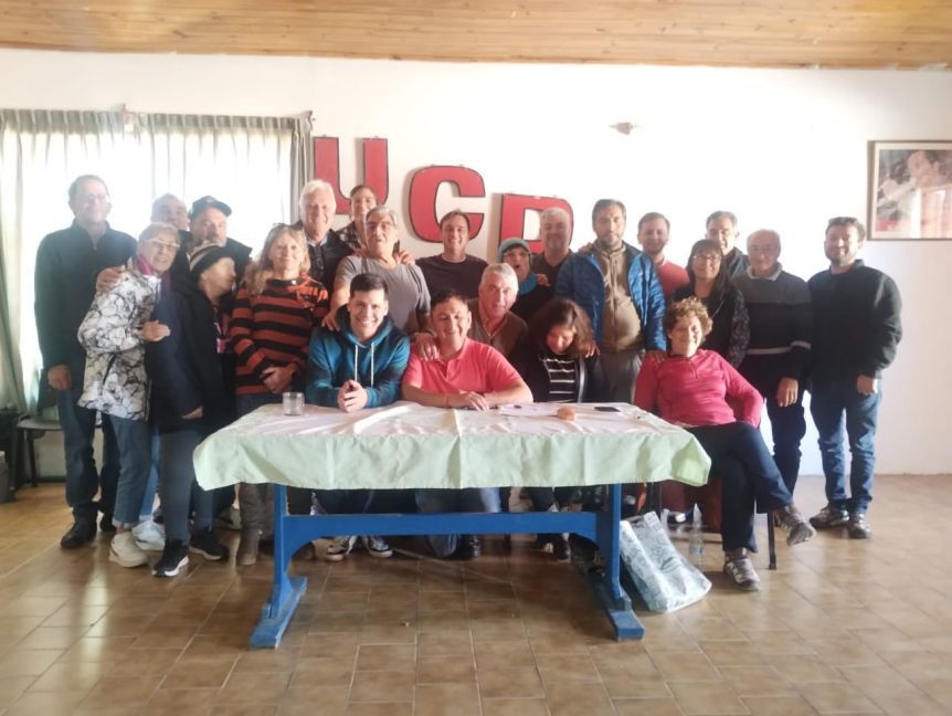 La UCR se aproxima a su “Día D”: ¿se avecina la fumata blanca de la unidad?