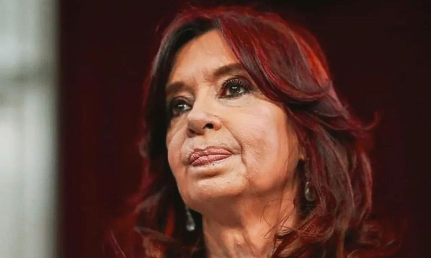Cristina debe presentarse en cinco días hábiles para quedar detenida