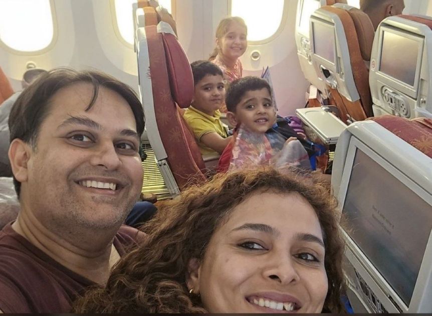 La historia de la familia que buscaba una nueva vida en Londres y murió en el accidende de Air India