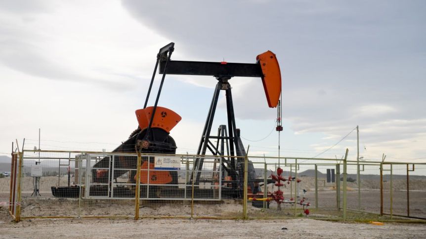 Conflicto Irán - Israel: subió el petrólero, pero hay cautela por la presión inflacionaria