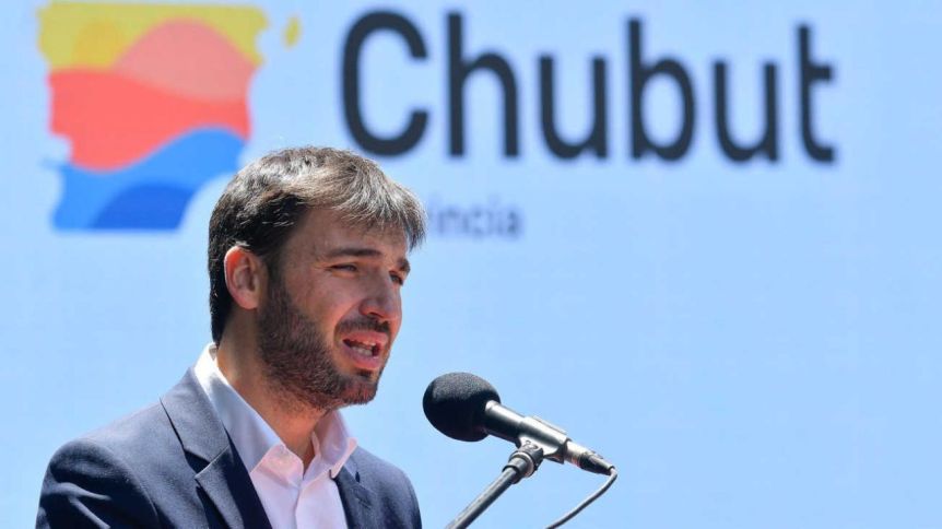Chubut emitió deuda por más de $50.000 millones y Torres aclaró: “No es para gastos corrientes”