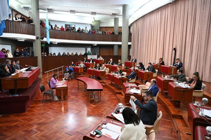 La Legislatura dio luz verde a la prórroga de la Emergencia Económica y Administrativa