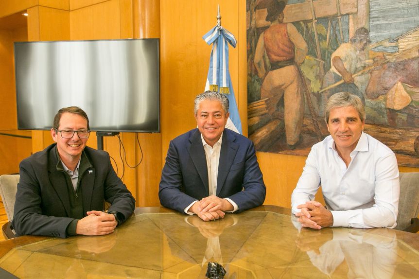 Figueroa pasó por Buenos Aires y afinó sintonías con autoridades nacionales