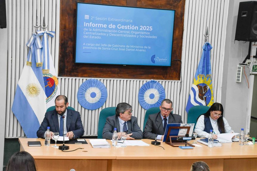 Educación, desarrollo social e YPF: los ejes del informe Álvarez en la Legislatura