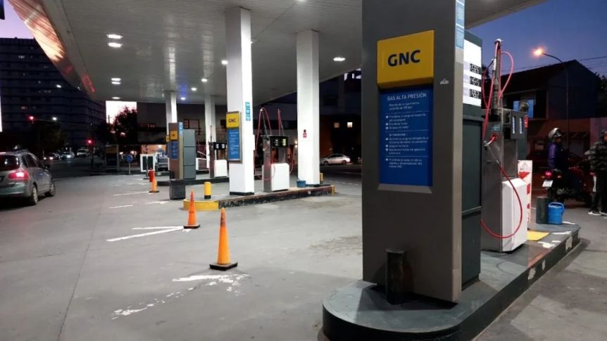 Crisis del gas: extienden el corte de suministro de GNC