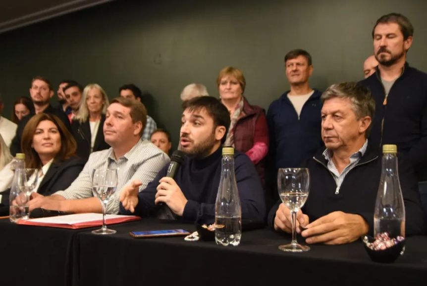 Torres lanza hoy su frente y afina el lápiz con vistas a las elecciones legislativas
