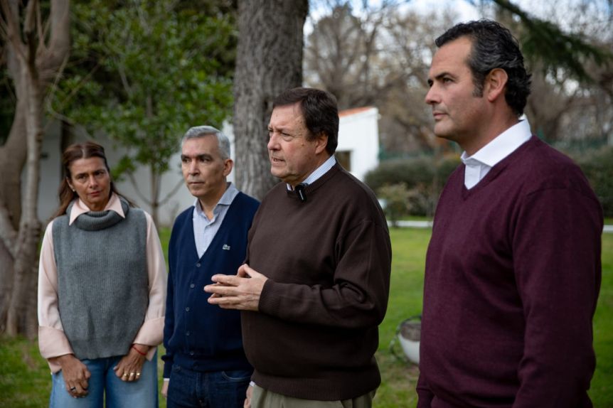 Control de daños: Weretilneck confirmó candidatos y reunió a su tropa vía zoom