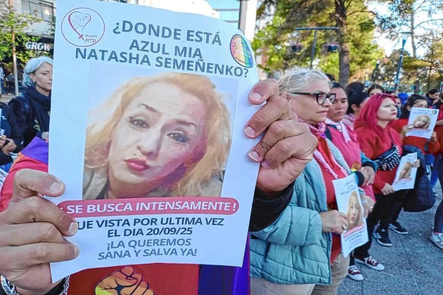 Neuquén: realizan un allanamiento por el trasnfemicidio de Azul Semeñenko