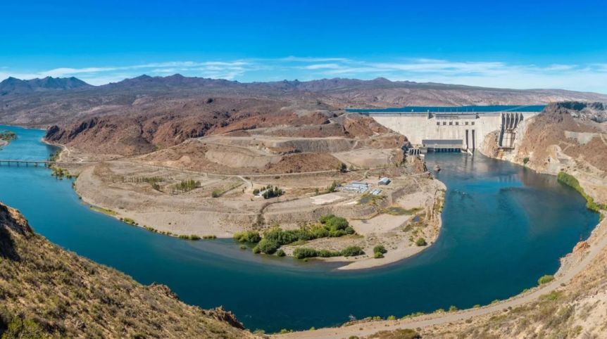 Hidroeléctricas del Comahue: senadores peronistas acusan una entrega “a precio vil”