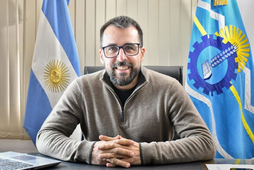 Taccetta busca más inversiones y presenta el plan de reducción de impuestos