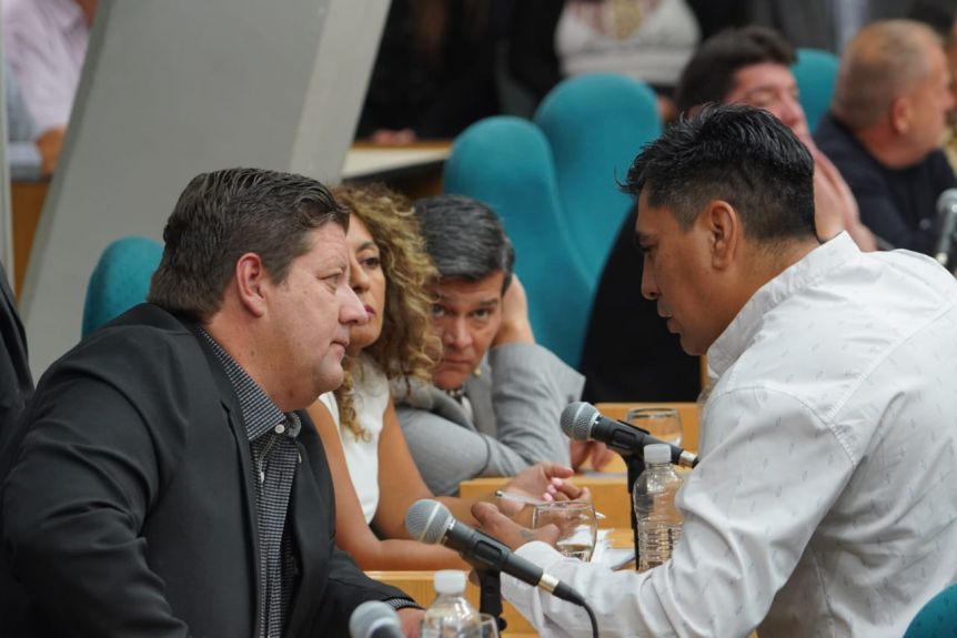 Quiénes serán los reemplazantes de Españón y Luxen en la Legislatura provincial