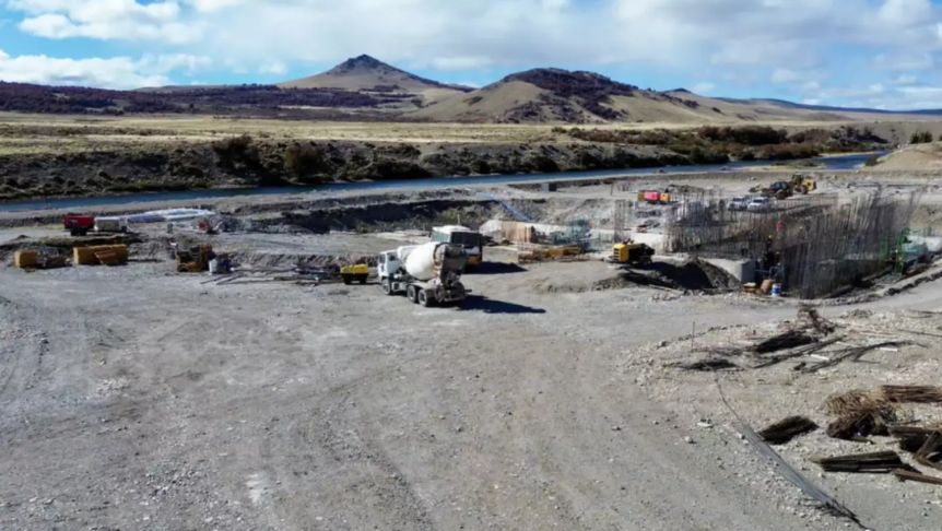 Avanza una obra clave para garantizar el agua en el sur de de la provincia
