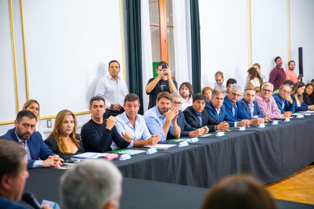 Compensarán a 14 municipios mientras sigue frenada la reforma de la coparticipación