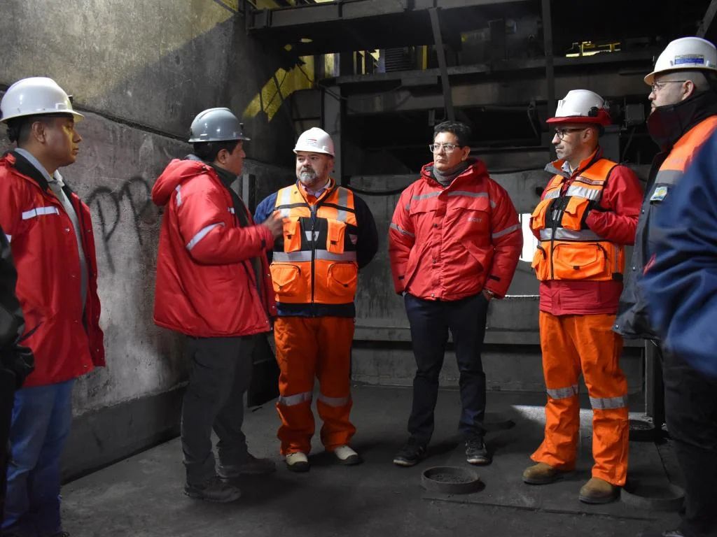 YCRT mira a Chile: el carbón de Río Turbio busca un nuevo mercado en Magallanes