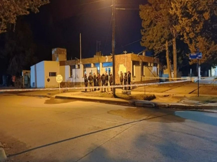 Tragedia: en un motín, murieron dos presos en una comisaría de Perito Moreno