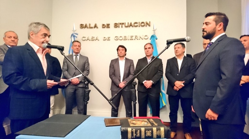 Das Neves le tomó juramento a Rodrigo Lassaga