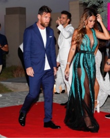 El glamour de Messi y Antonela en el casamiento de Cesc Fàbregas