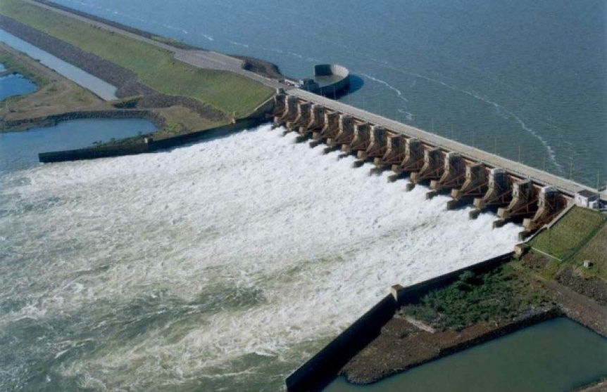 Por un error, las represas costarán 250 millones de dólares más