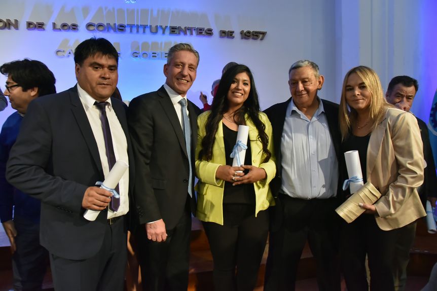 Desde el Frente de Todos proponen congelar salarios de legisladores y replicarlo en otros poderes