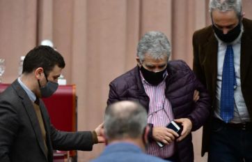 Avanza el pedido de juicio político contra Arcioni en la Legislatura