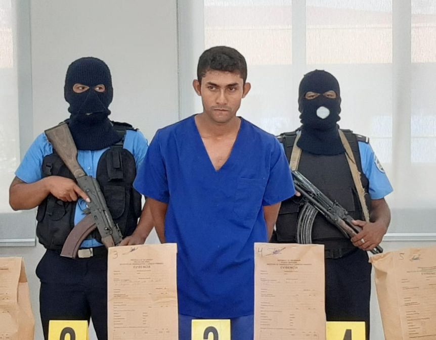 Tiene 32 años y fue condenado a 106 años de prisión por doble femicidio