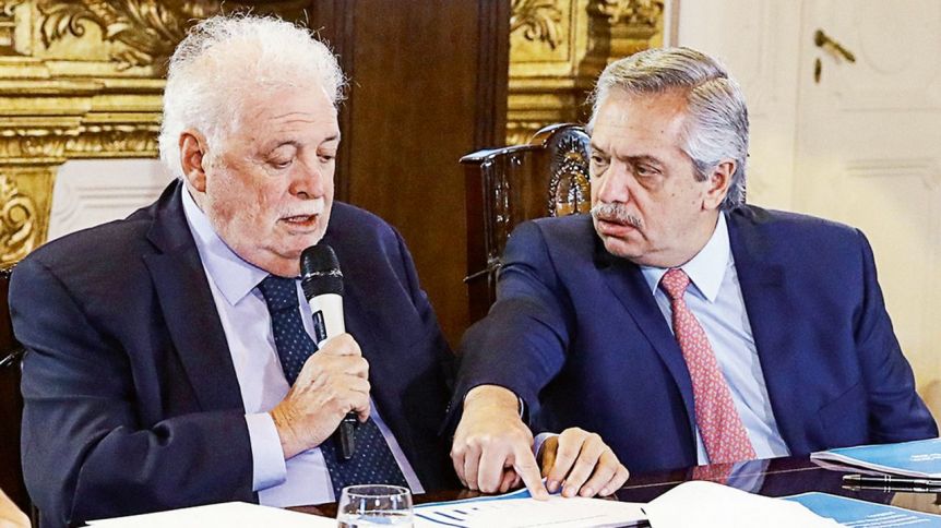 El país superó el millón de contagios y explotaron las críticas en el sur