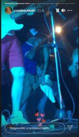Cada vez más cerca: Barby Silenzi a los besos con el Polaco