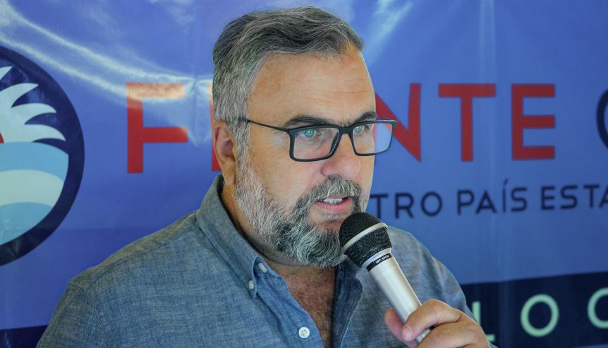 El Frente Grande pide que se evalúe la renuncia de los tres diputados desertores