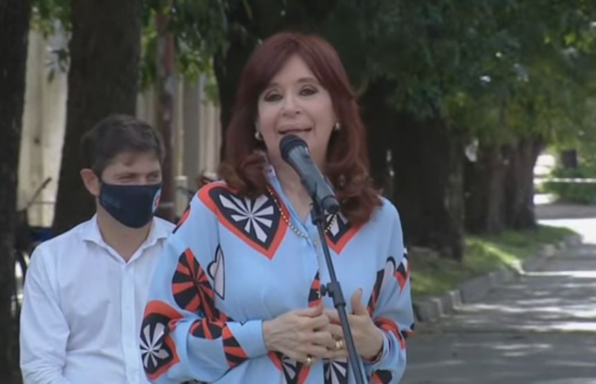 Cristina volvió a pedir un acuerdo con la oposición: “Va a ser muy difícil gobernar