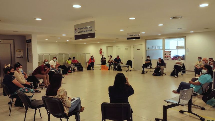 Con dificultades, avanza la negociación entre el Gobierno y autoconvocados de Salud