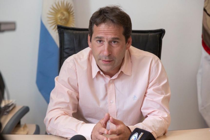 Luque duro con Massoni: