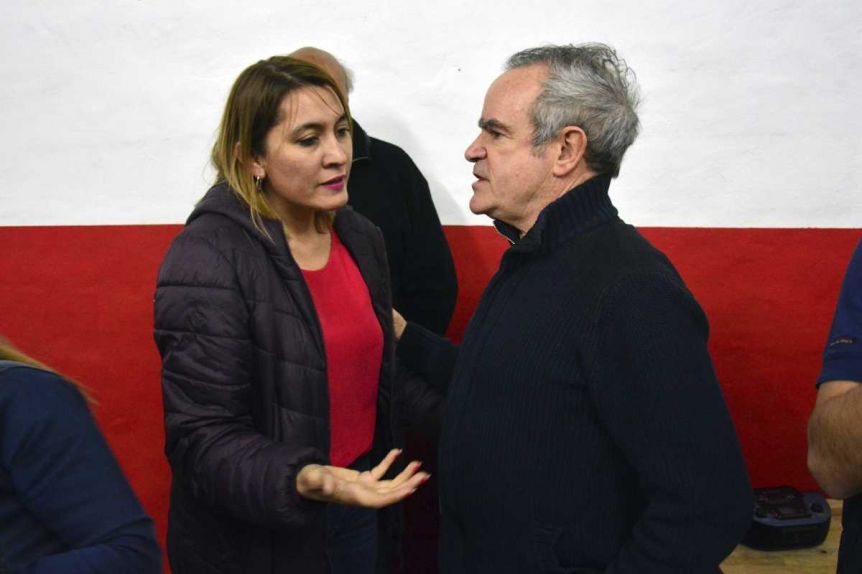 ¡Juntos y revueltos! JXC fue la estrella del cierre con cambios de vereda de último momento