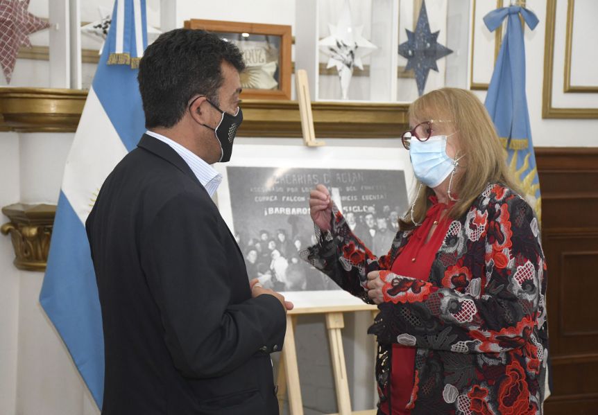 Alicia K y “Kaki” González presentes en el acto de Alberto Fernández