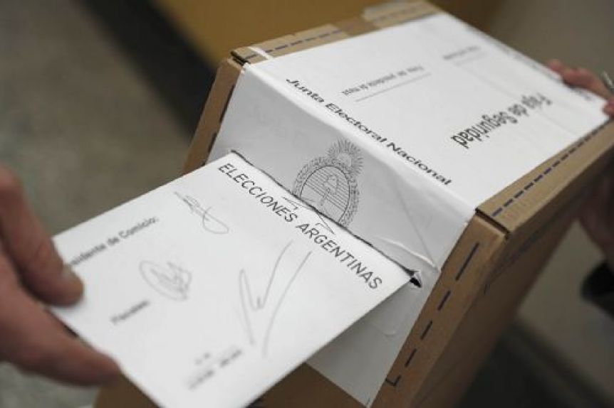 Se desarrollan con normalidad los comicios en toda la Patagonia