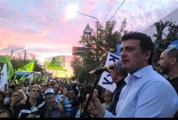 Alicia K tendría decidido cambiar “primeras y segundas líneas” de su gabinete
