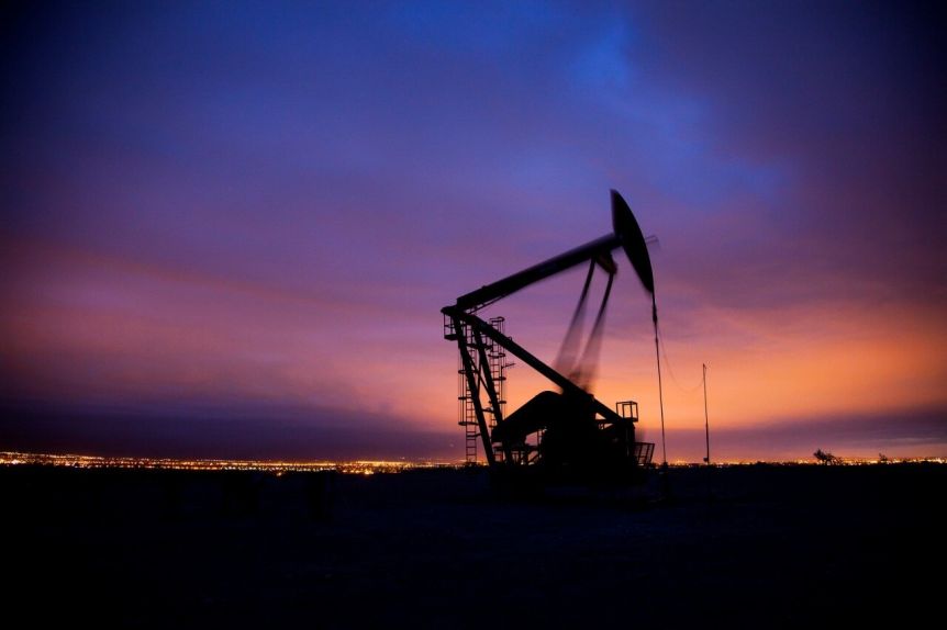 Récord petrolero: se proyecta para octubre la producción más alta en cinco años