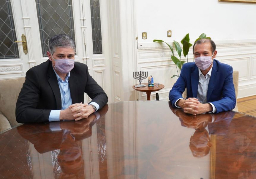 Gutiérrez aseguró que analizará la Ley de Hidrocarburos junto con la cúpula de YPF