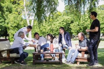 A horas de las elecciones, Alberto reunió a la tropa en Olivos y selló una foto de unidad